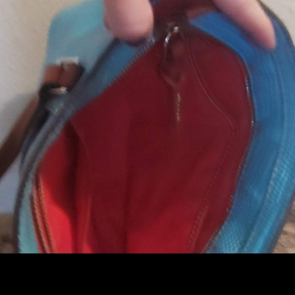 Dooney & Bourke Embodied Leather small Lexington - Picture 4 of 7